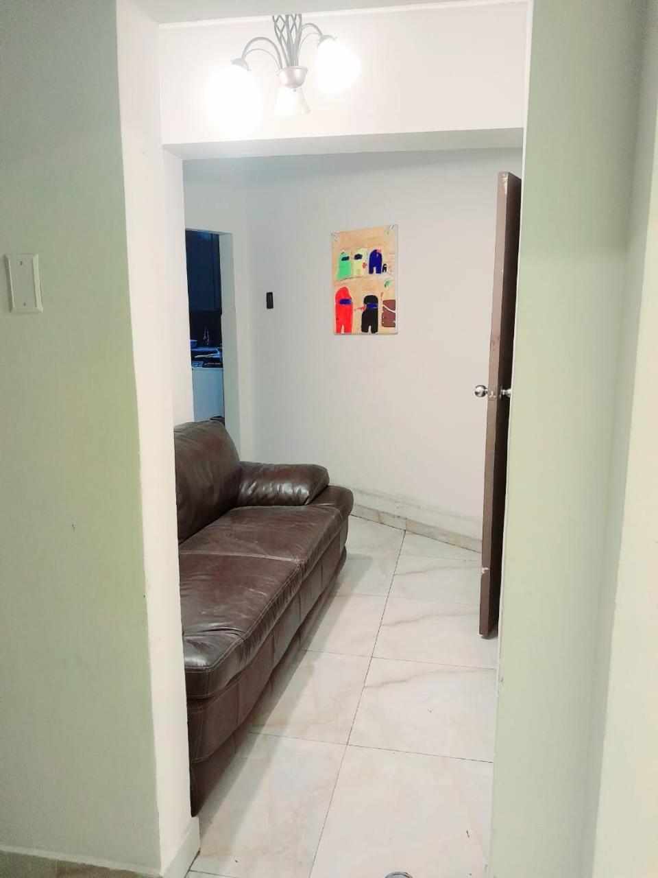 Hostel Mkl 2 Av El Sol Barranco *